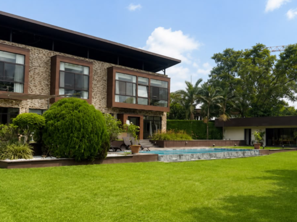 VILLA AURA T7