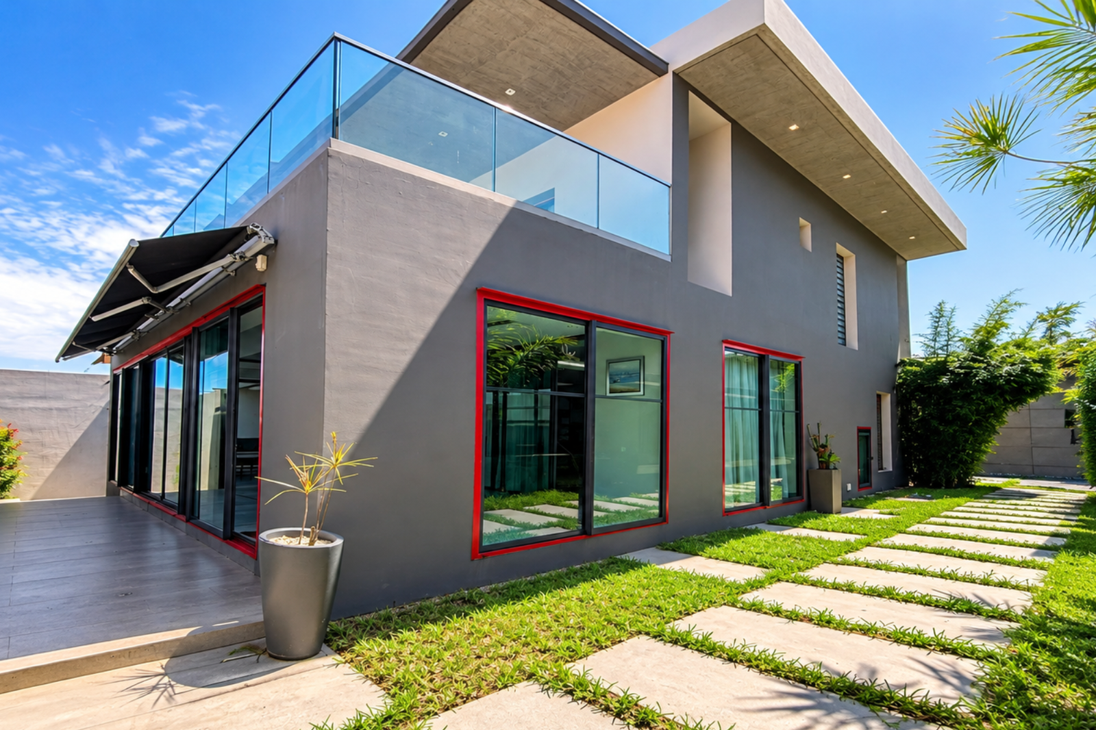 VILLA BEAUSOLEIL T5