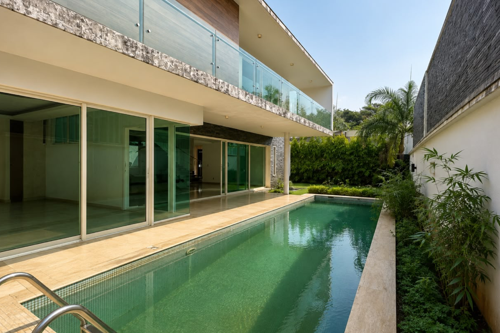 VILLA ÉBÈNE T5